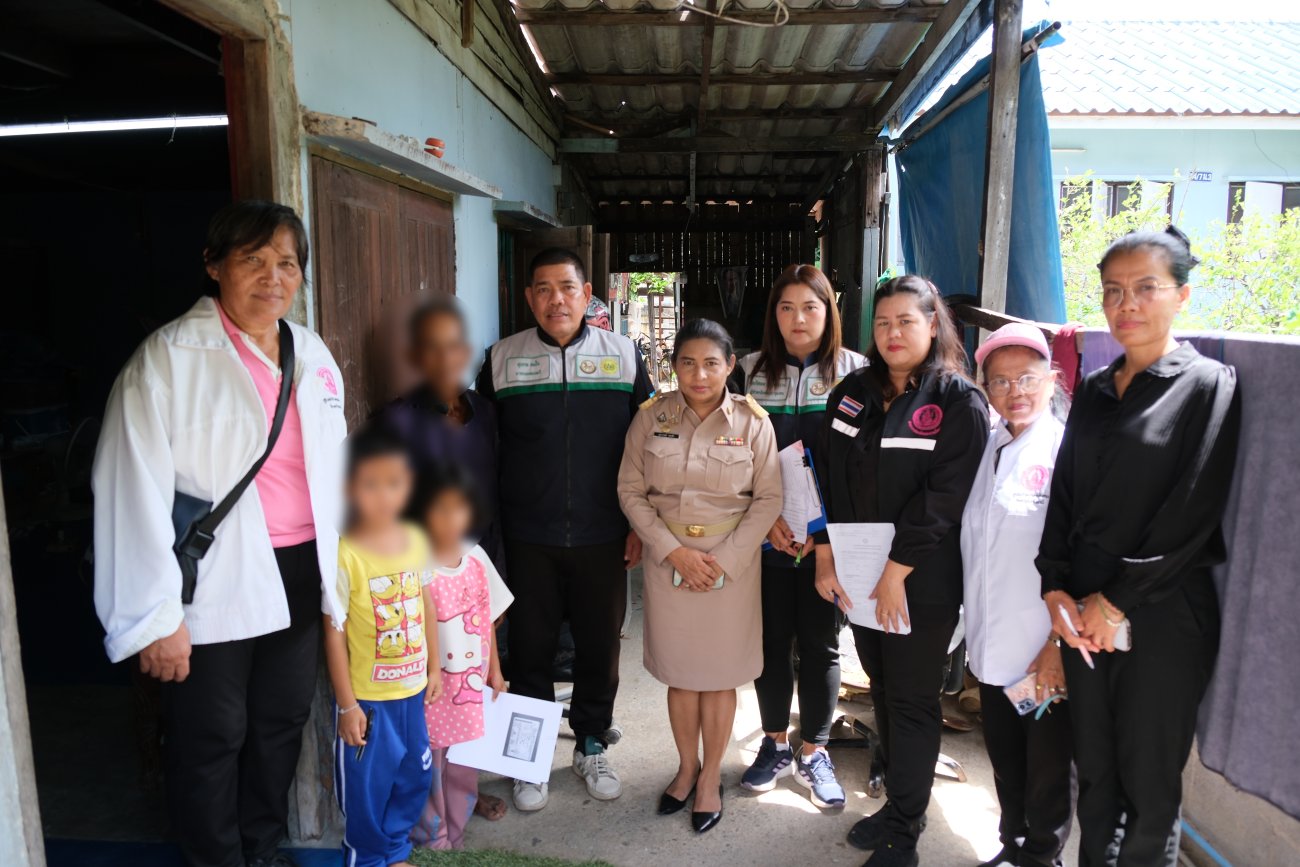 ตรวจเยี่ยม และสำรวจกลุ่มเปราะบางในพื้นที่ หมู่ที่ 3 และหมู่ที่ 5  ตำบลบางเดื่อ